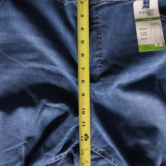 Ladies Terra & Sky jeans - Picture 5 of 6
